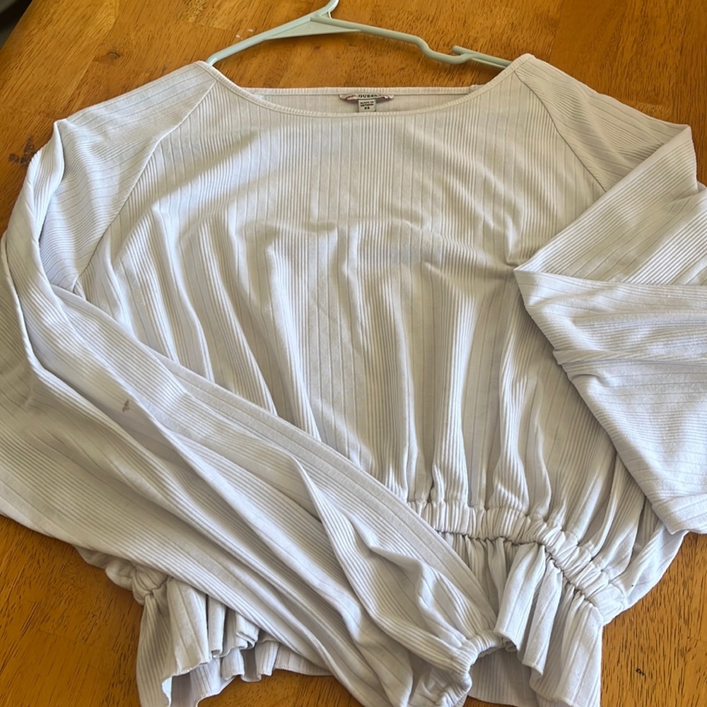 GUESS top